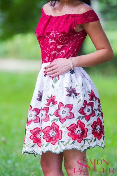 Krajkové body s MINI volánom značky KTD STYLE