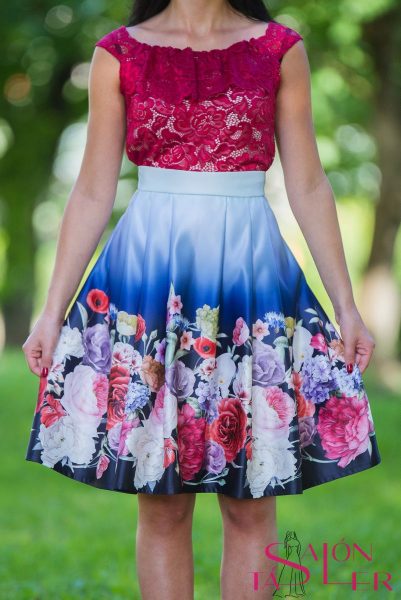 Midi sukňa kvety na modrom z dielne KTD STYLE