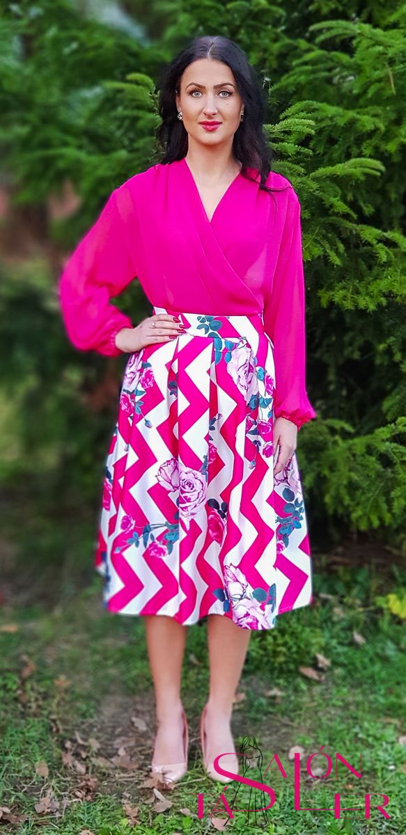 Midi sukňa s ružovým chevron vzorom z dielne KTD STYLE